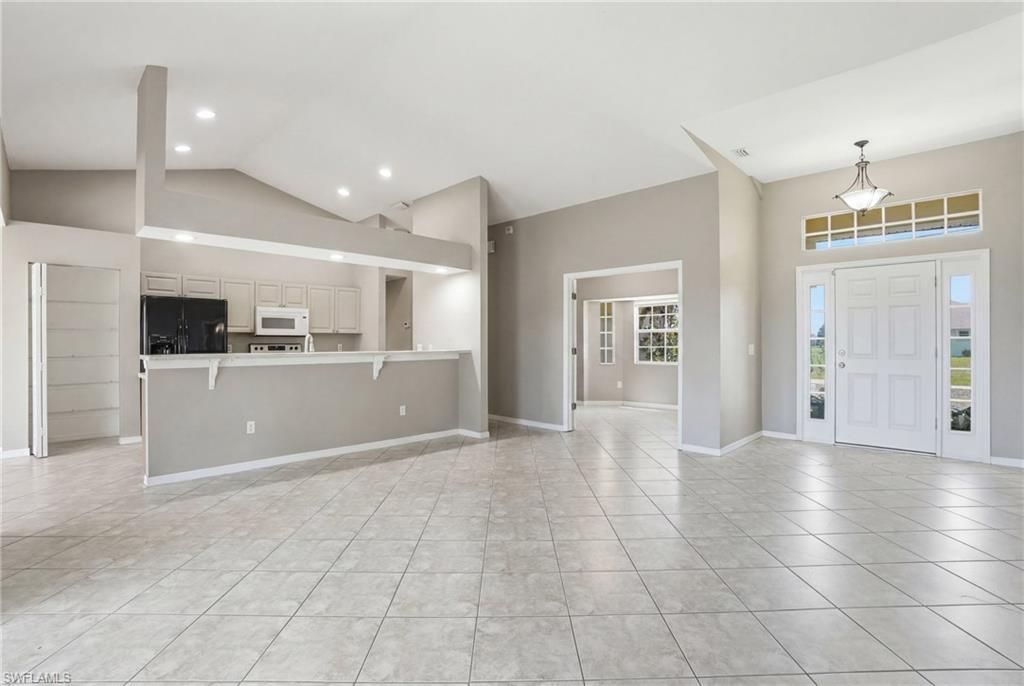 1011 Chadbourne Ave, Lehigh Acres, FL 33971 Photo