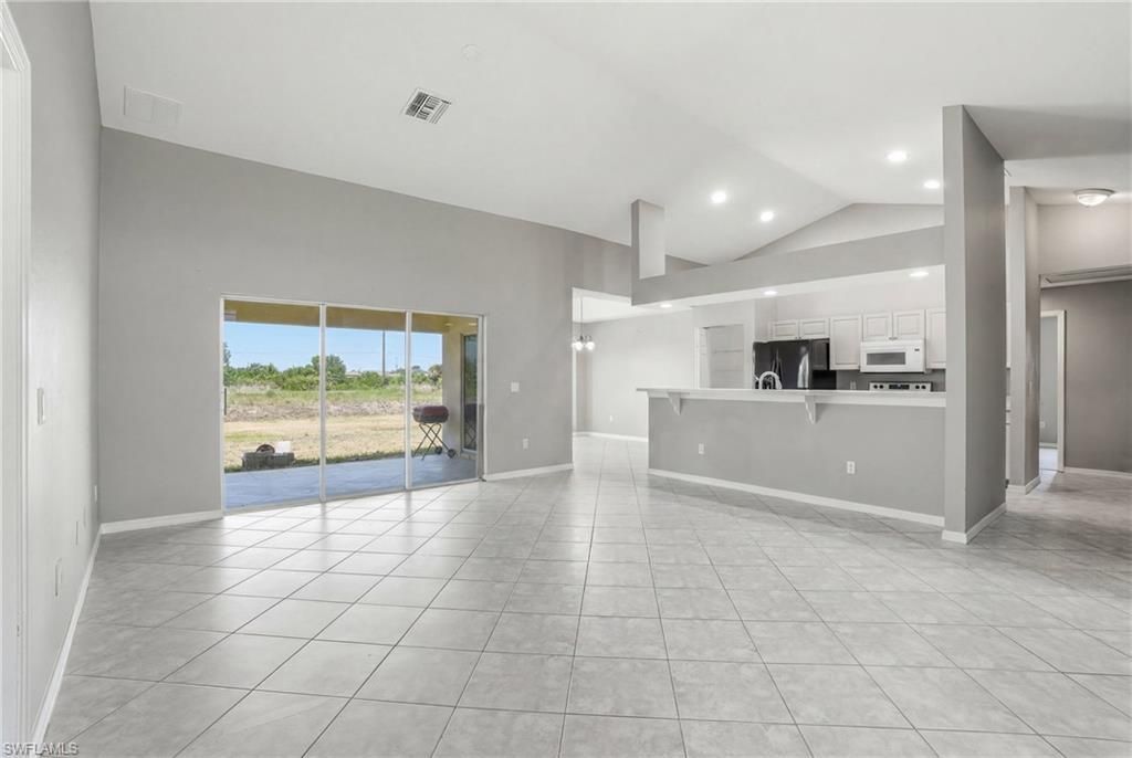 1011 Chadbourne Ave, Lehigh Acres, FL 33971 Photo