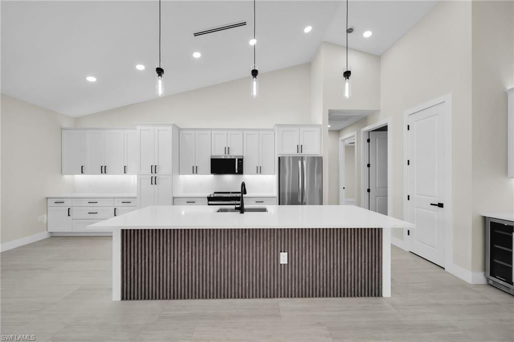 3532 Country Club Blvd , Cape Coral, FL 33904 Photo