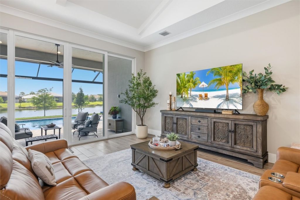 5752 Bent Pine Square , Vero Beach, FL 32967 Photo