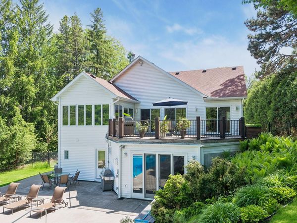 13920 Mcginty Road E, Minnetonka, MN 55305