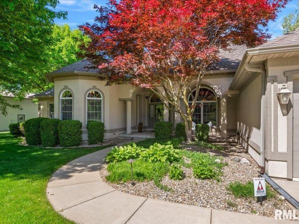 5635 Wagon Ford Road, Chatham, IL 62629