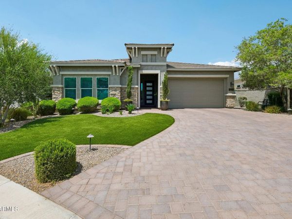 21230 W MEADOWBROOK Avenue, Buckeye, AZ 85396