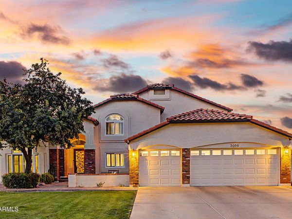 2606 E LIBRA Street, Gilbert, AZ 85234