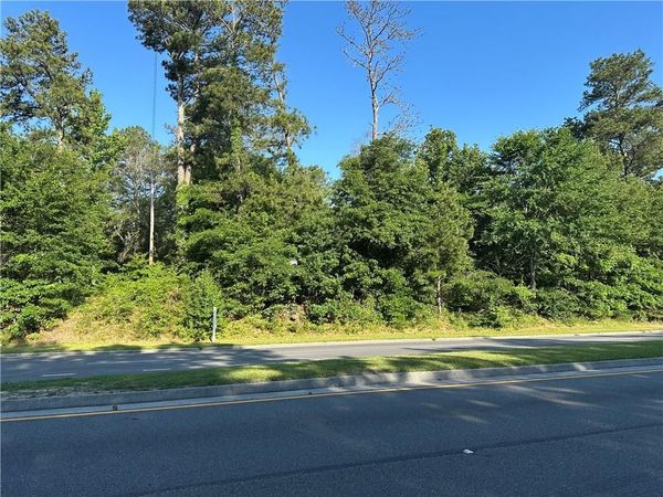 5202 Ernest Barrett Parkway , Marietta, GA 30064