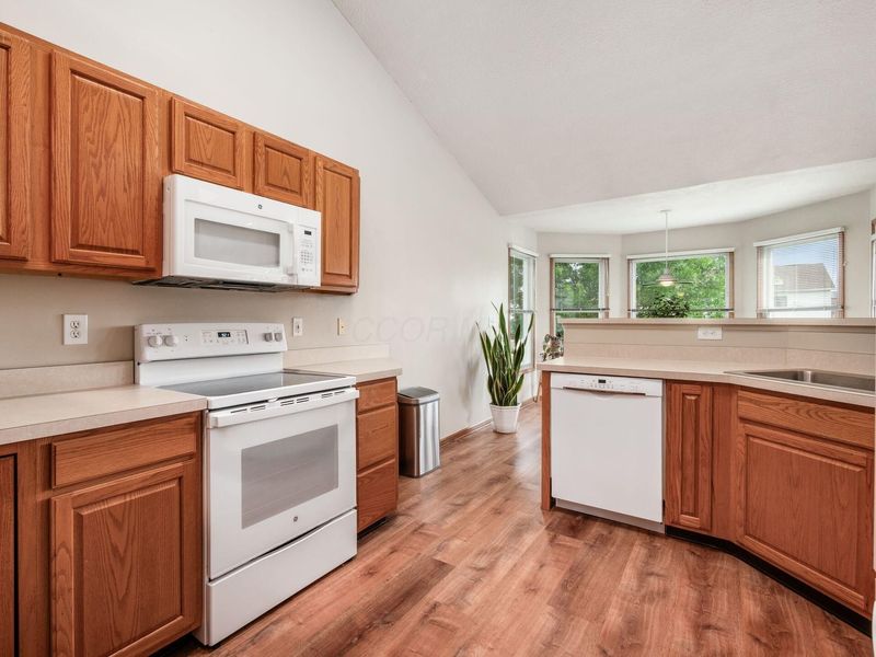 6536 Clay Court W, Canal Winchester, OH 43110 Photo 12