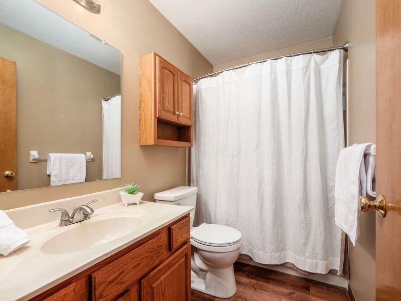 6536 Clay Court W, Canal Winchester, OH 43110 Photo 24