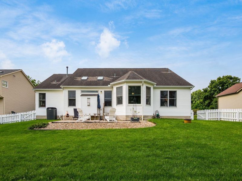 6536 Clay Court W, Canal Winchester, OH 43110 Photo 28