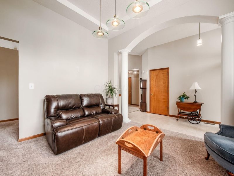 6536 Clay Court W, Canal Winchester, OH 43110 Photo 6