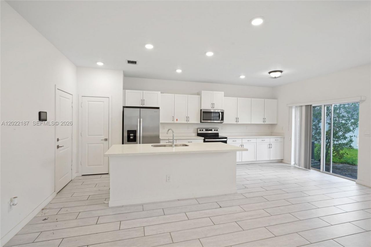 763 SE 17th St , Homestead, FL 33034 Photo
