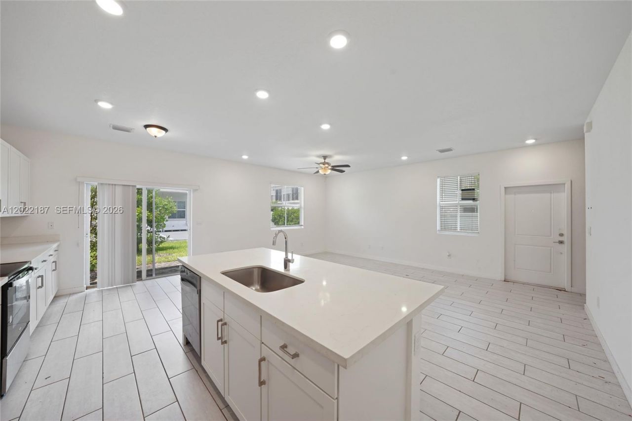 763 SE 17th St , Homestead, FL 33034 Photo