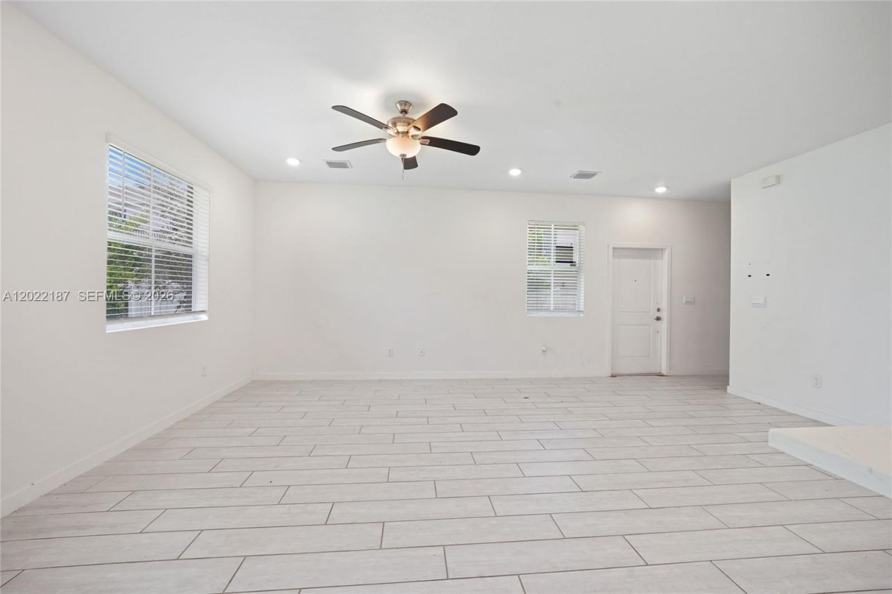 763 SE 17th St , Homestead, FL 33034 Photo