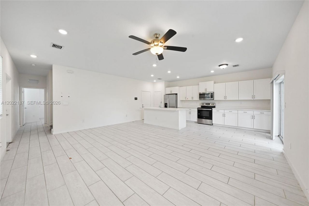 763 SE 17th St , Homestead, FL 33034 Photo