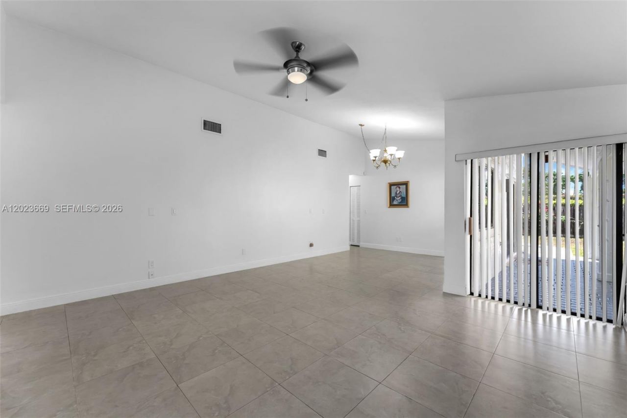 9631 SW 148th Pl, Miami, FL 33196 Photo