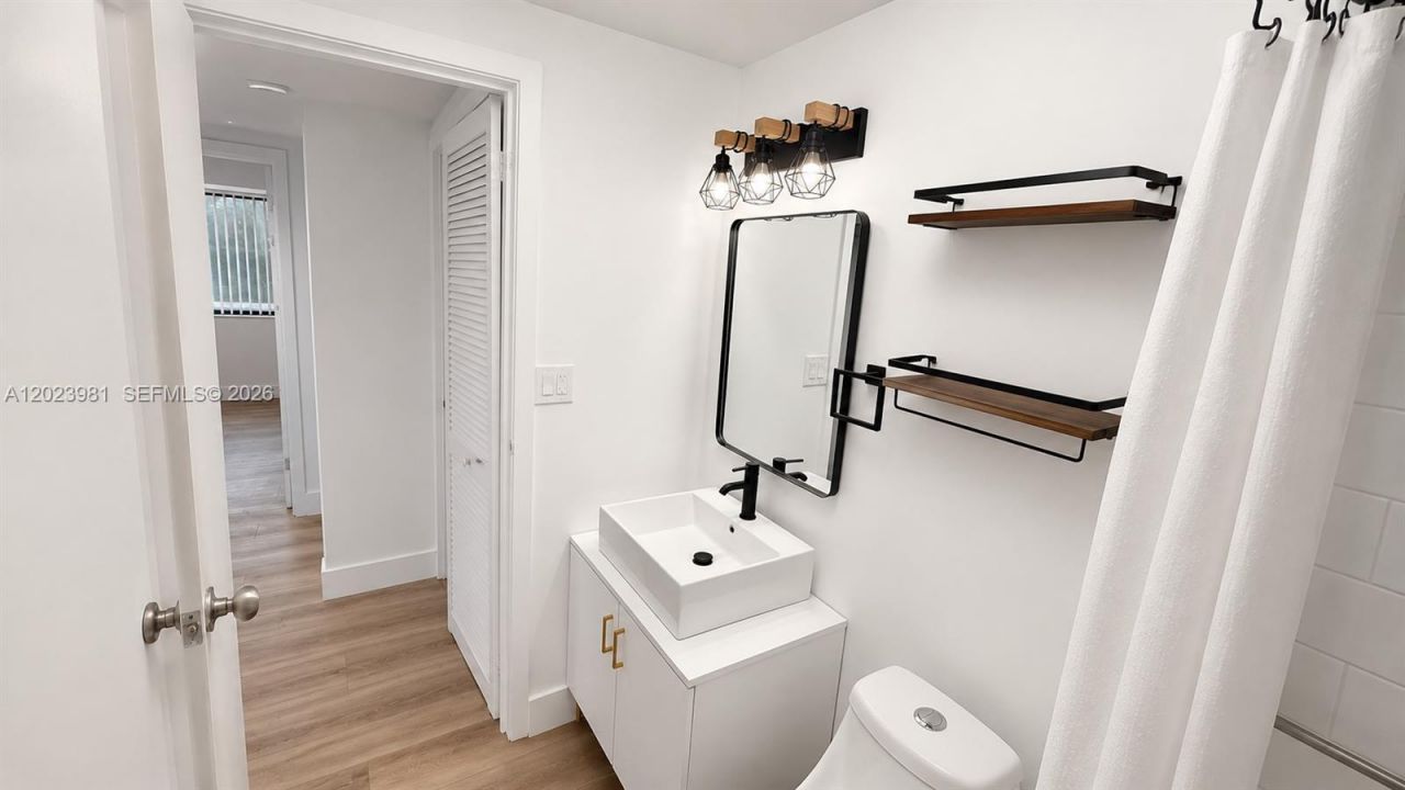 5845 Washington St , Unit 65, Hollywood, FL 33023 Photo