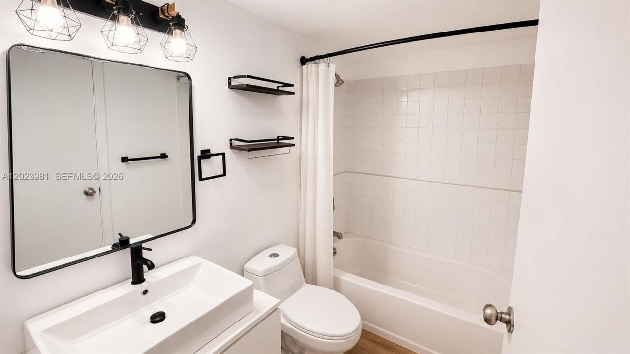5845 Washington St , Unit 65, Hollywood, FL 33023 Photo