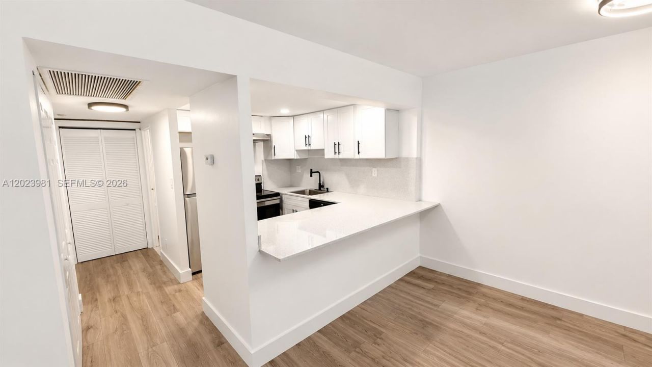 5845 Washington St , Unit 65, Hollywood, FL 33023 Photo