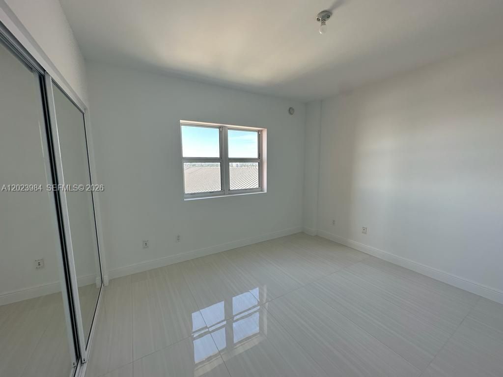 2650 Lake Shore Dr , Unit 1001, Riviera Beach, FL 33404 Photo
