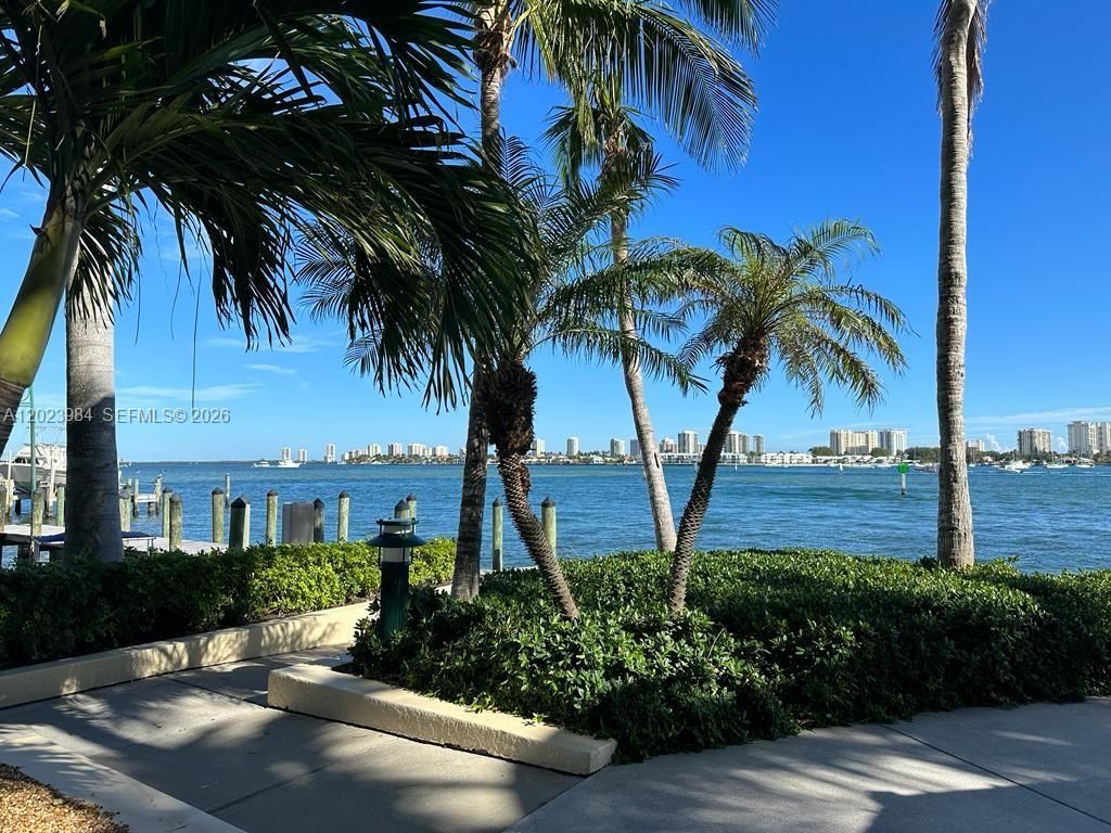 2650 Lake Shore Dr , Unit 1001, Riviera Beach, FL 33404 Photo