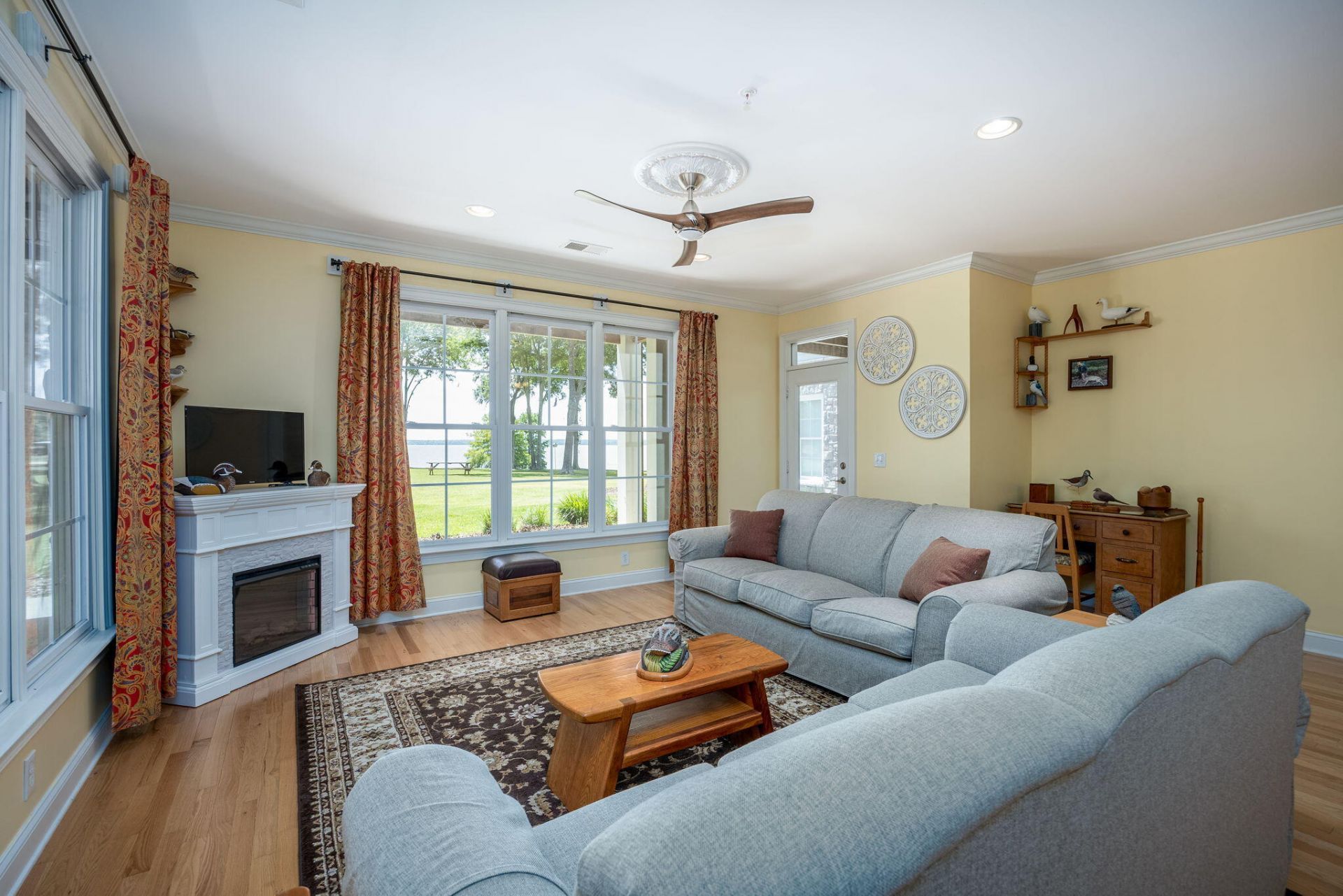 1184 Bridgeview Lane Photo 70