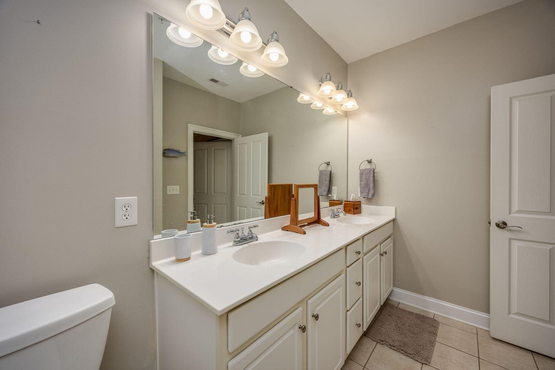 1184 Bridgeview Lane Photo 84