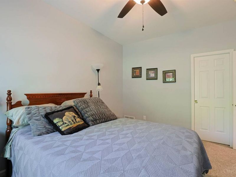 1701 Harmon Drive, Wyoming, OH 45215 Photo 27