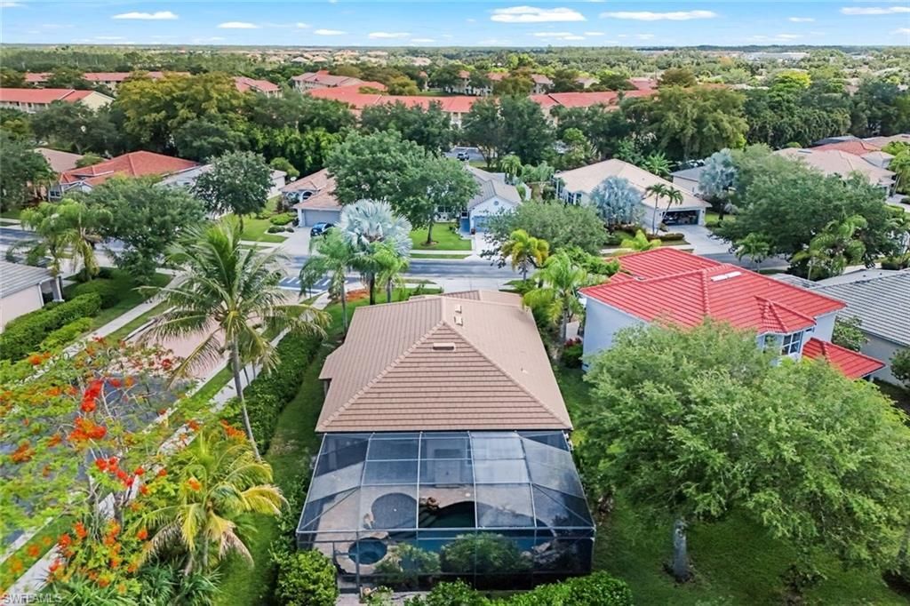 8241 Laurel Lakes Blvd , Naples, FL 34119 Photo