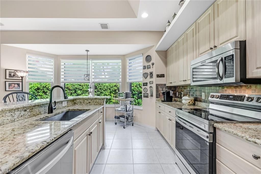 8241 Laurel Lakes Blvd , Naples, FL 34119 Photo