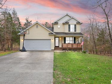 143 Monterey Court , Brandenburg, KY 40108