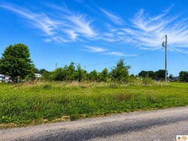 746 Roger Spradlin Road , Horse Cave, KY 42749
