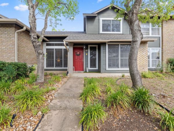 1015 E Yager LN, Unit 115, Austin, TX 78753