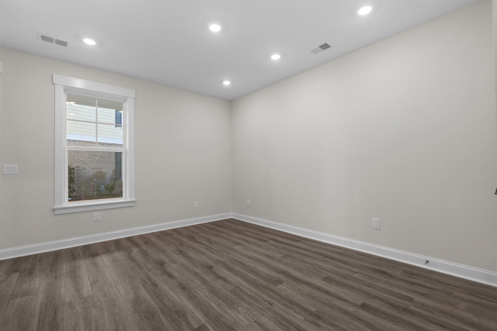 8567 Balmy Breeze Pl.  Photo 29
