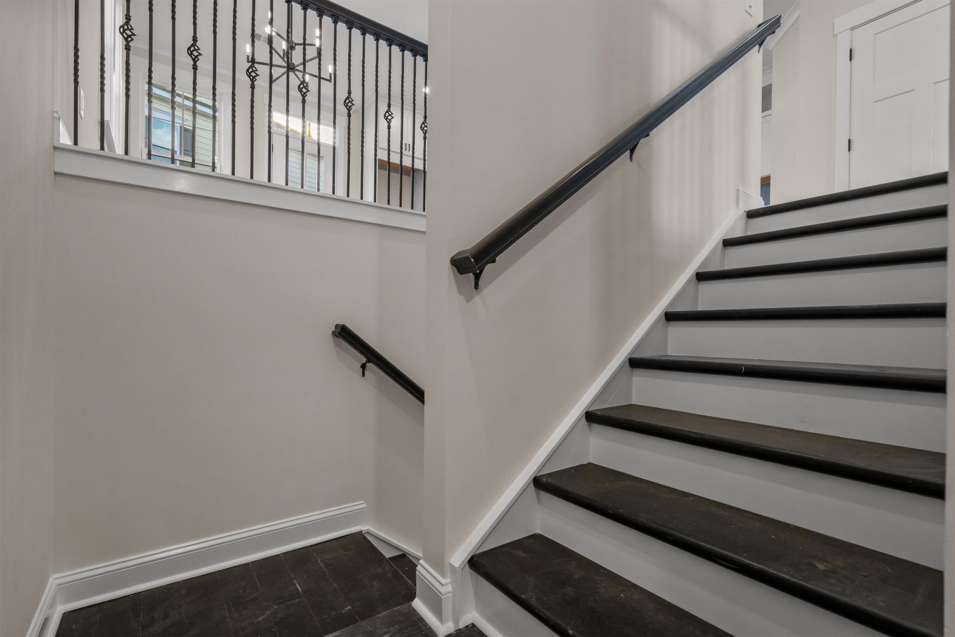 8567 Balmy Breeze Pl.  Photo 4