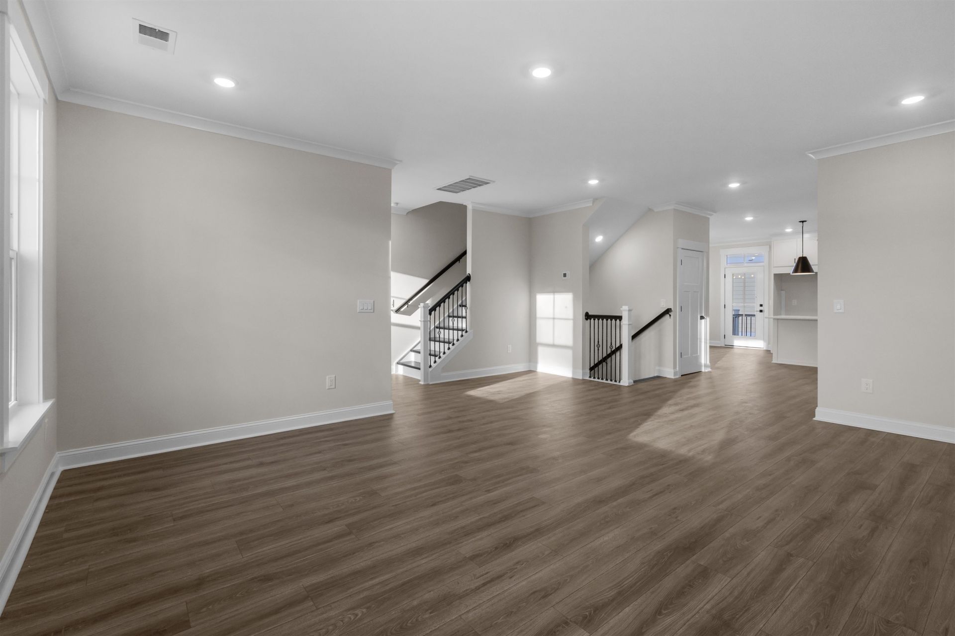 8567 Balmy Breeze Pl.  Photo 9