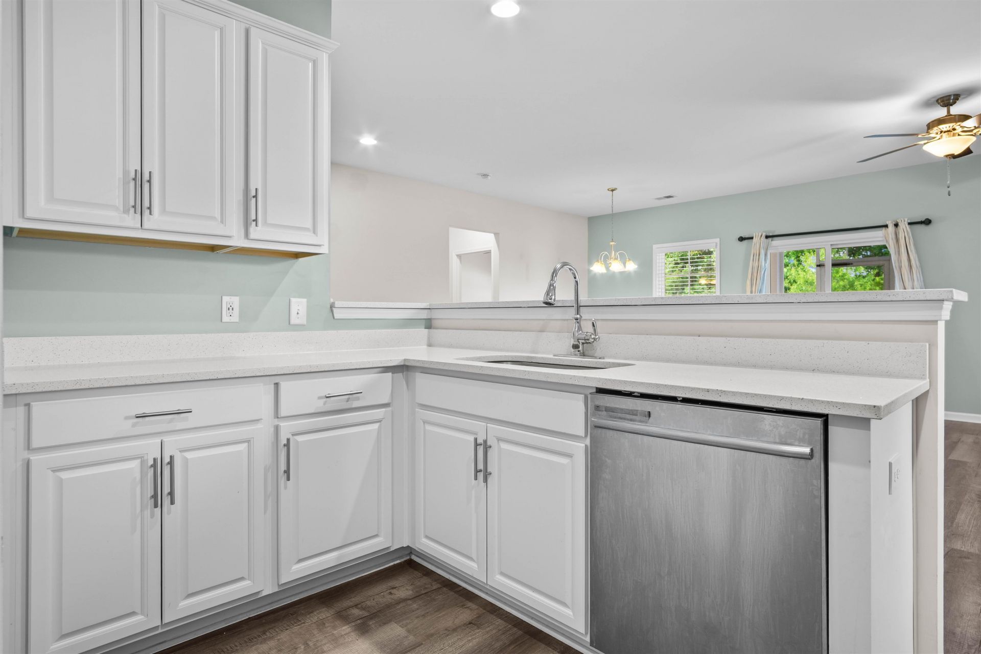 143 Crabapple Dr.  Photo 7