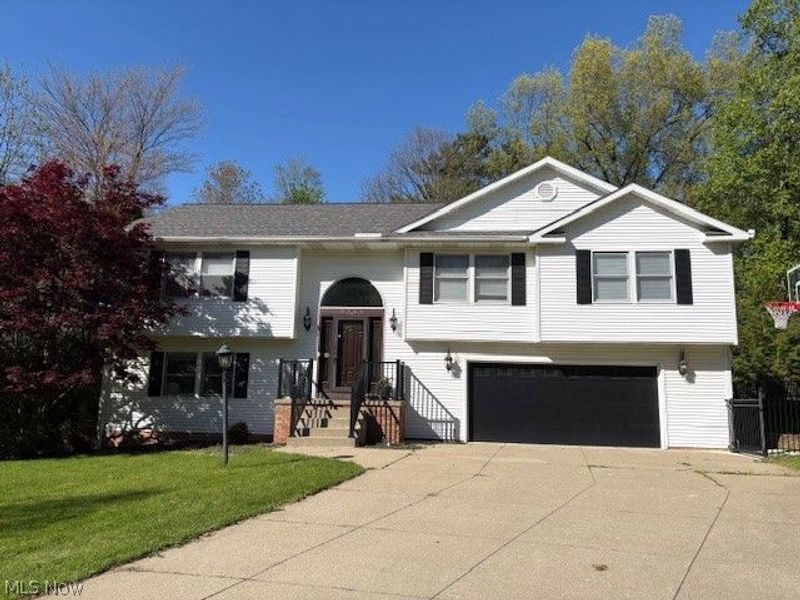 2989 Fox Burrow Drive, Stow, OH 44224 Photo 1