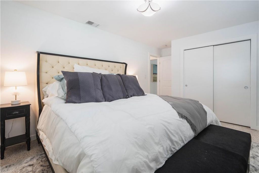 240 NE 25th Avenue, Pompano Beach, FL 33062 Photo