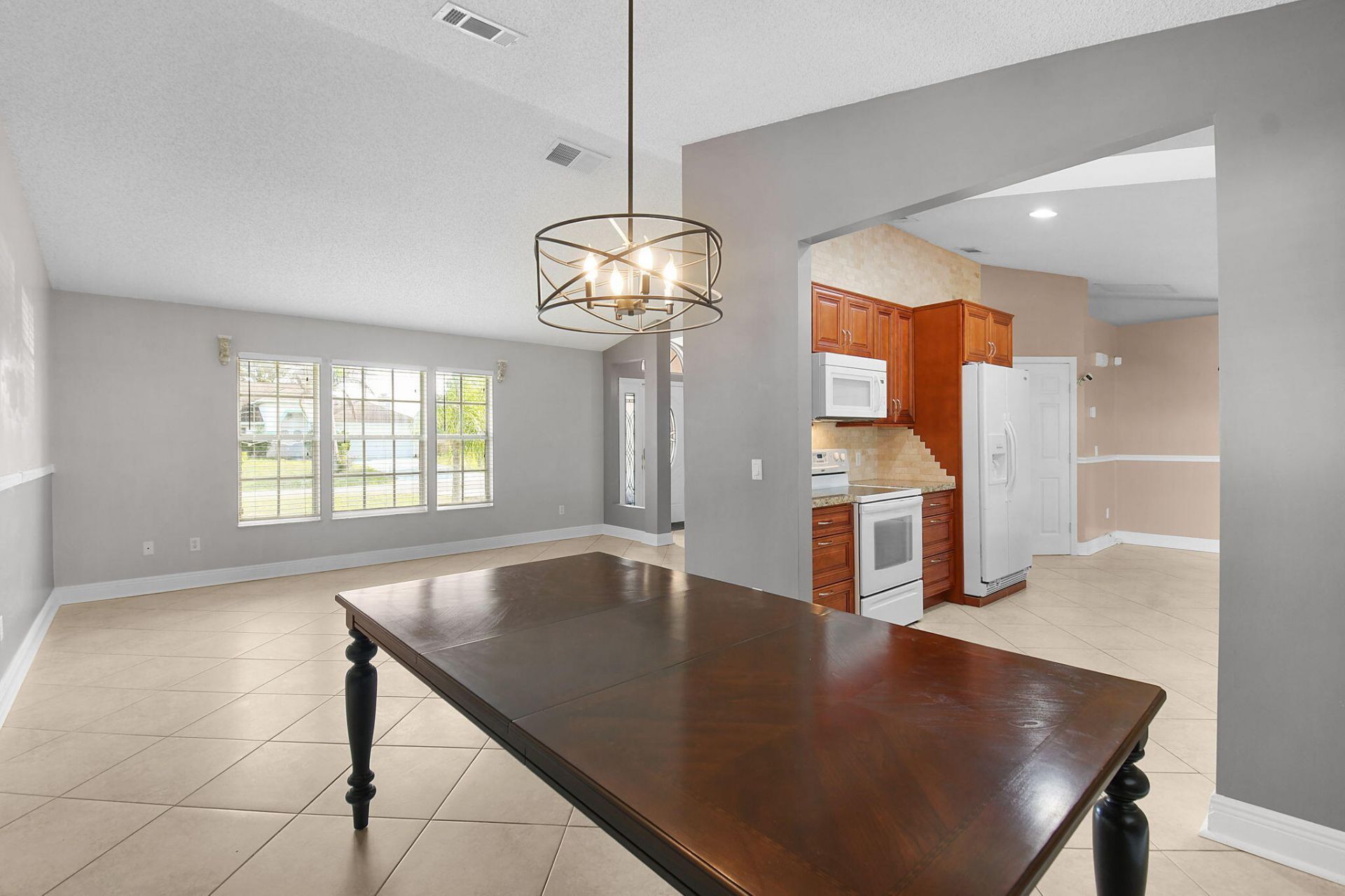 3087 SE Galt Circle, Port Saint Lucie, FL 34984 Photo