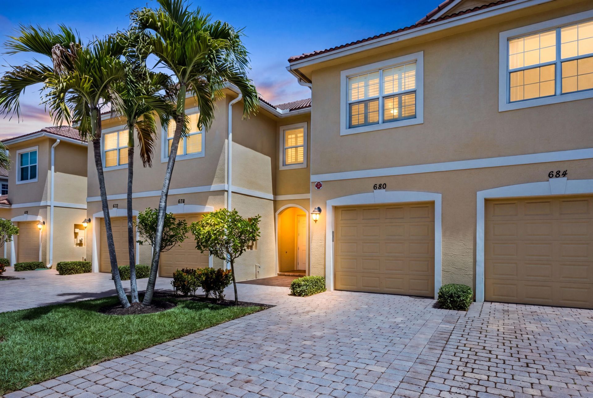 680 SW Glen Crest Way, Stuart, FL 34997 Photo
