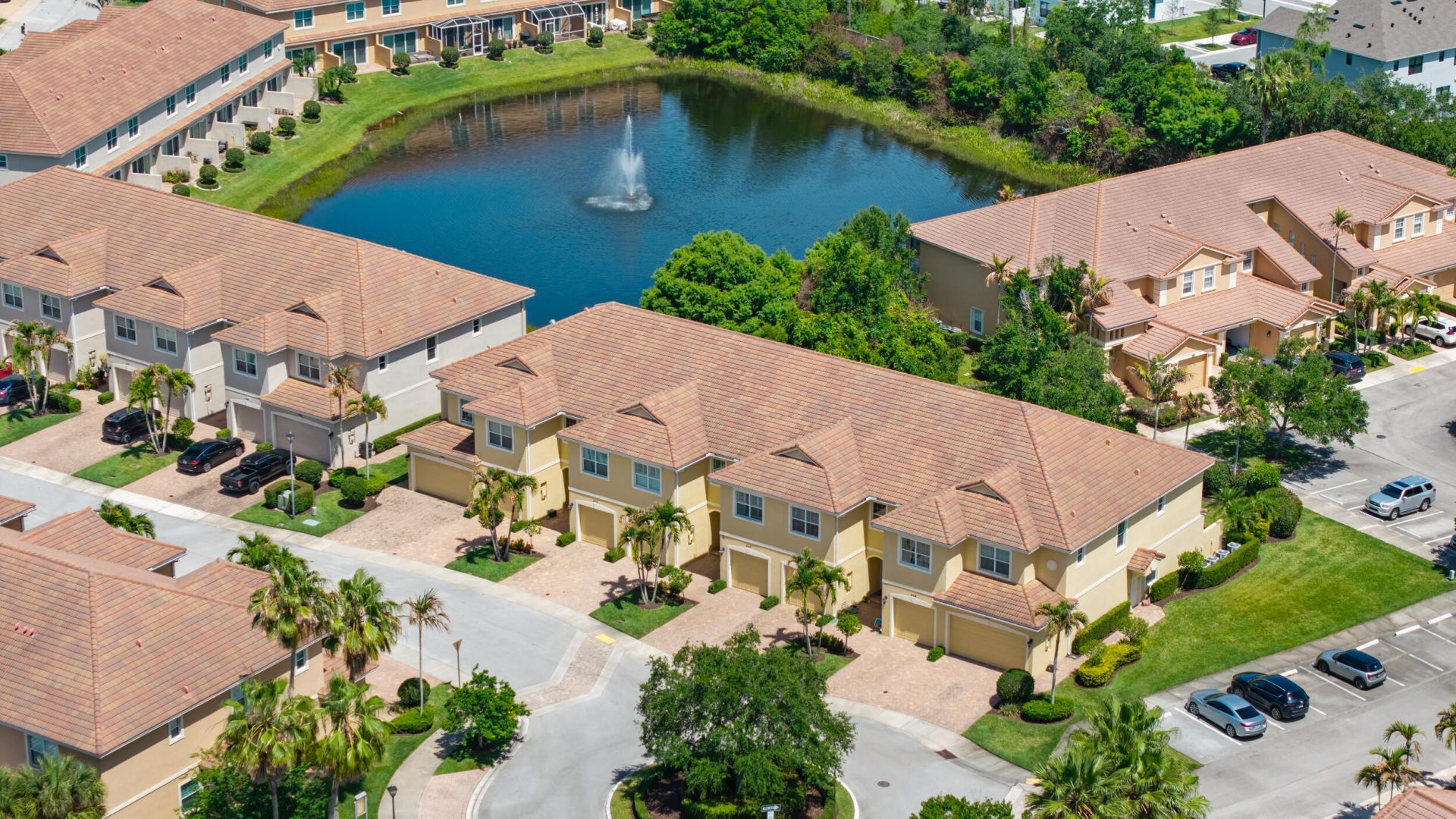 680 SW Glen Crest Way, Stuart, FL 34997 Photo