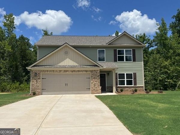 490 Riley Circle NW, Milledgeville, GA 31061