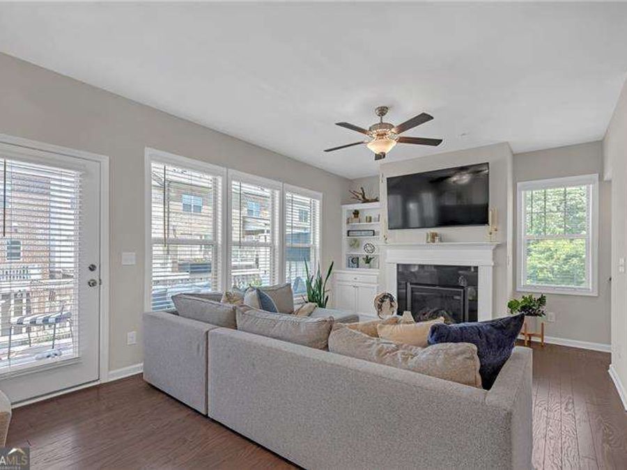Property Image 8