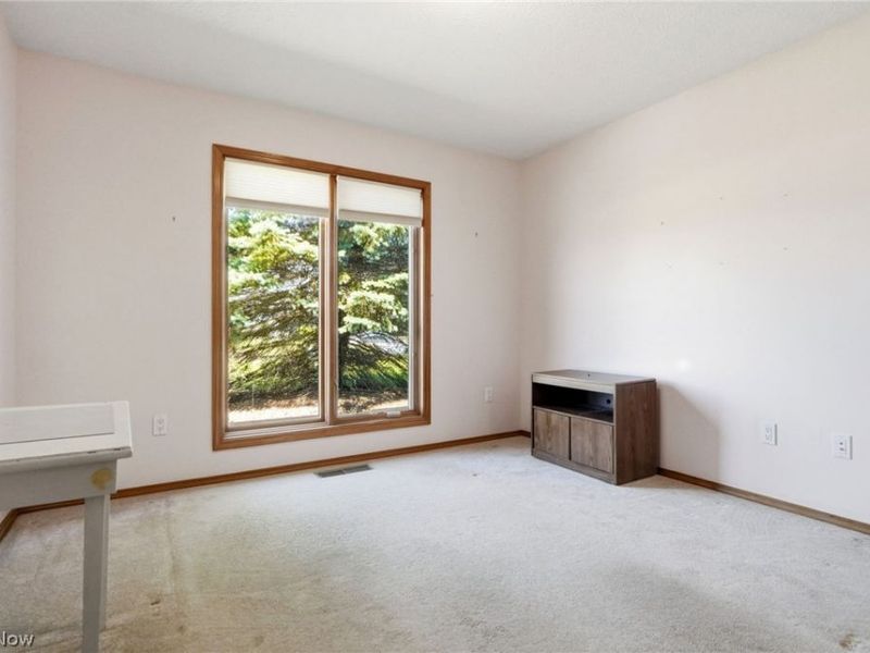 33037 Pebblebrook Drive, North Ridgeville, OH 44039 Photo 31