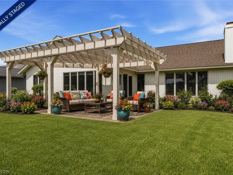 33037 Pebblebrook Drive, North Ridgeville, OH 44039 Photo 42