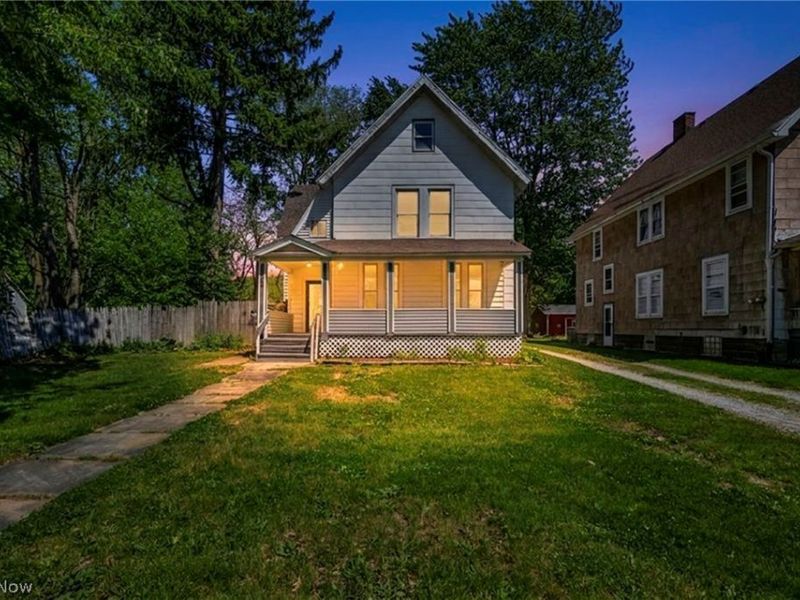 1004 East Avenue , Elyria, OH 44035 Photo 1