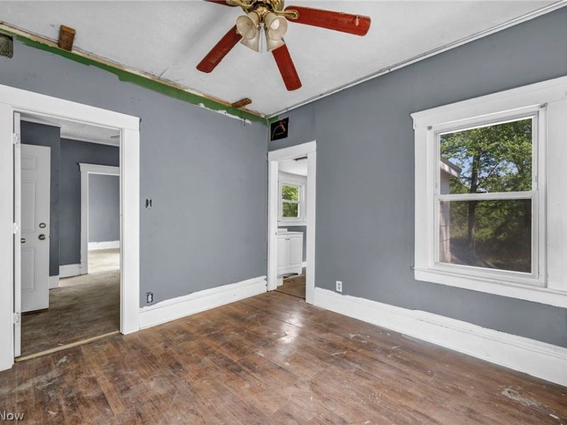1004 East Avenue , Elyria, OH 44035 Photo 15