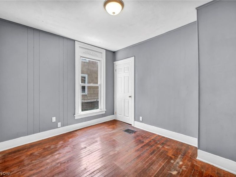 1004 East Avenue , Elyria, OH 44035 Photo 19