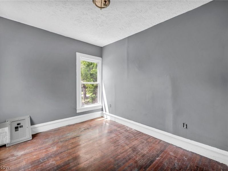 1004 East Avenue , Elyria, OH 44035 Photo 30