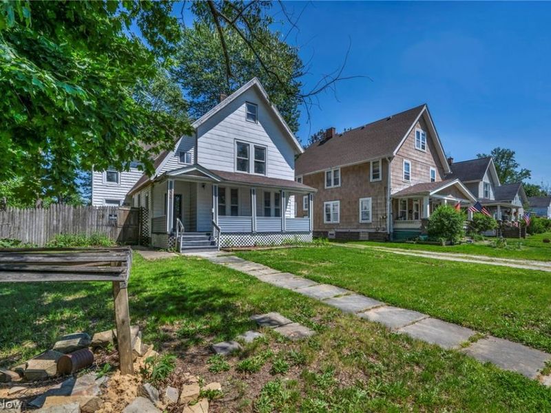 1004 East Avenue , Elyria, OH 44035 Photo 4