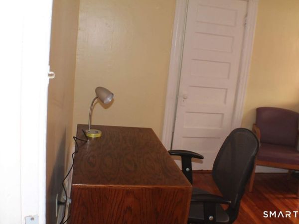 150 Whitney , Hartford, CT 06105